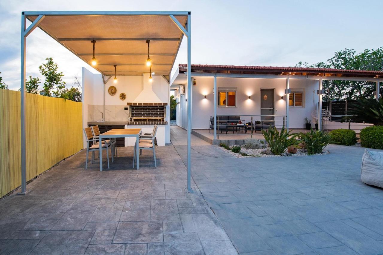 Вилла Reni Garden House Афанту Экстерьер фото