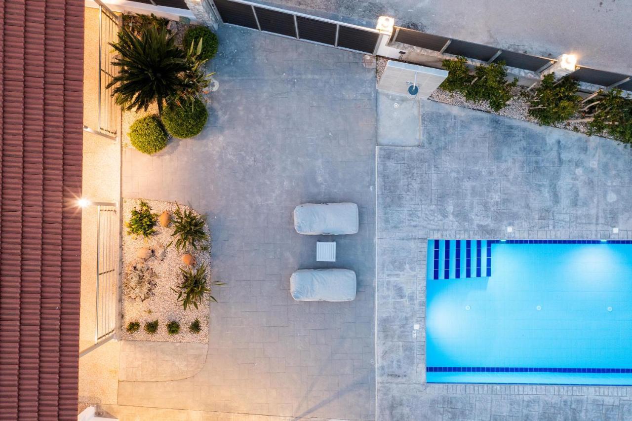 Вилла Reni Garden House Афанту Экстерьер фото